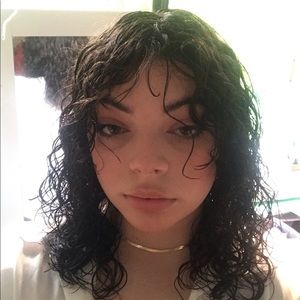 Meet your Posher, Rebecca